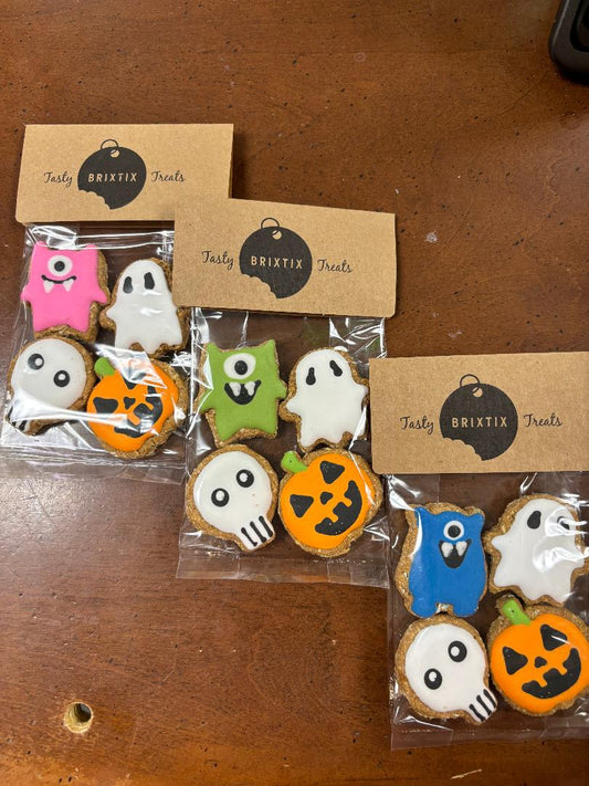 Dog Biscuits -Spooky set of 4 - 3 colors