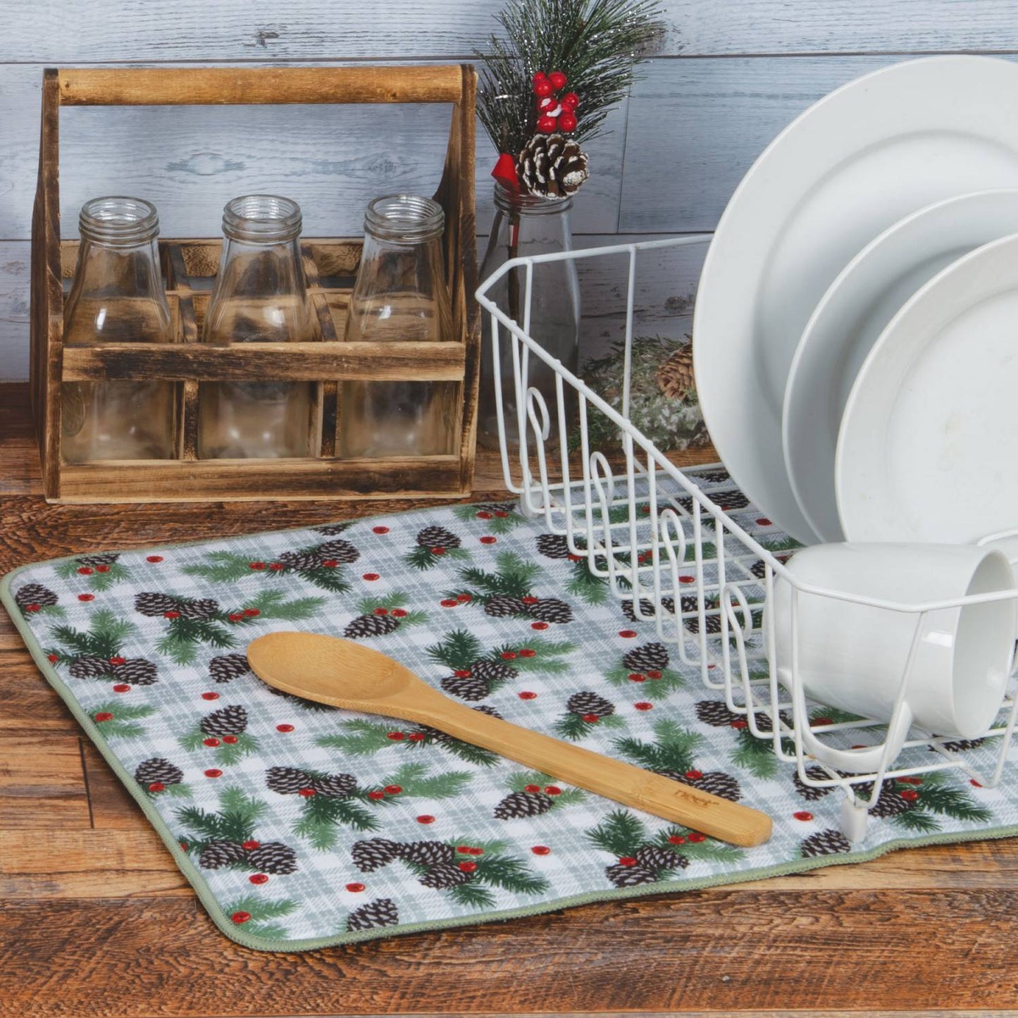 Woodsy Christmas Drying Mat